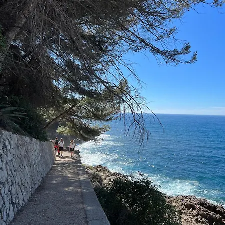 Laureto Beach&e1027-le Corbusier Roquebrune-Cap-Martin