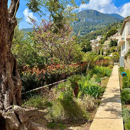 Laureto & E1027-le Corbusier