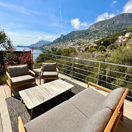 Laureto & E1027-le Corbusier アパート *